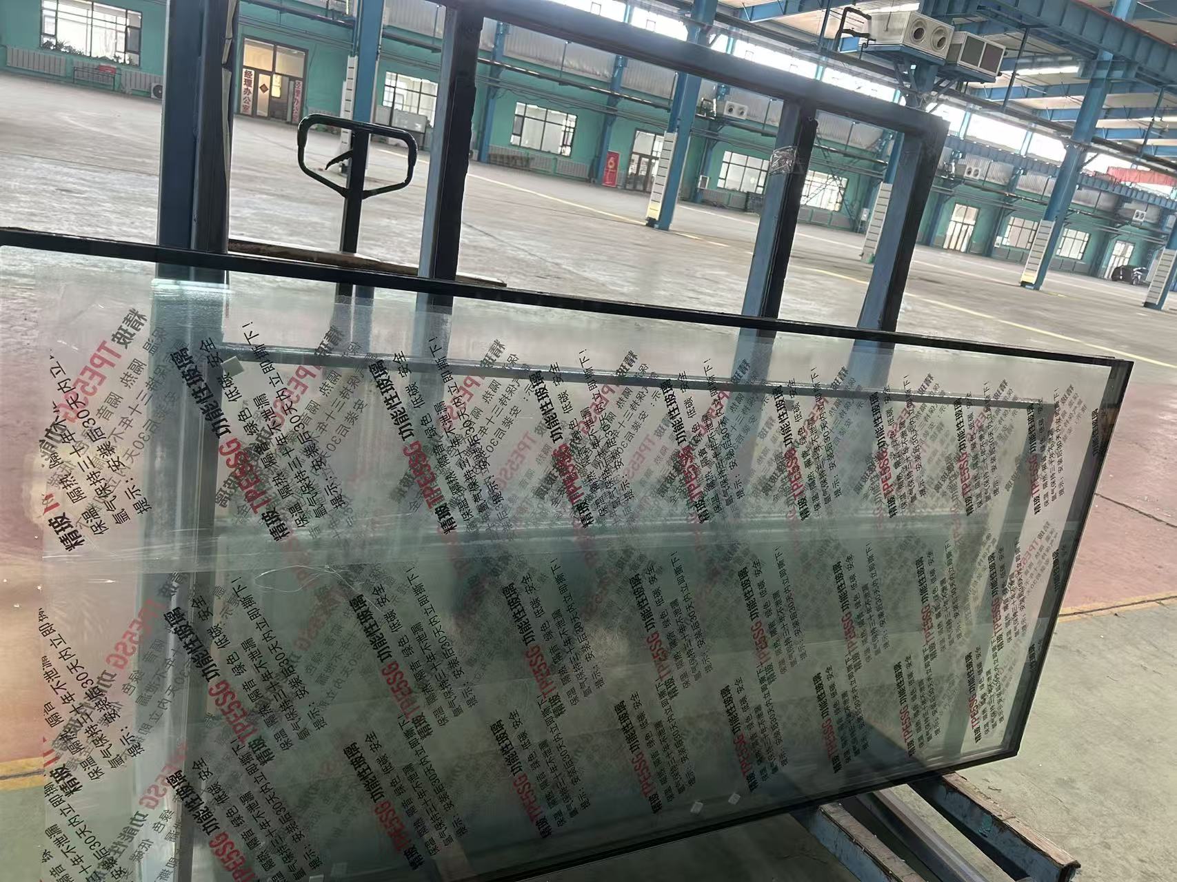 昌吉回族自治州玻璃源头工厂夹层夹丝玻璃 - 推荐